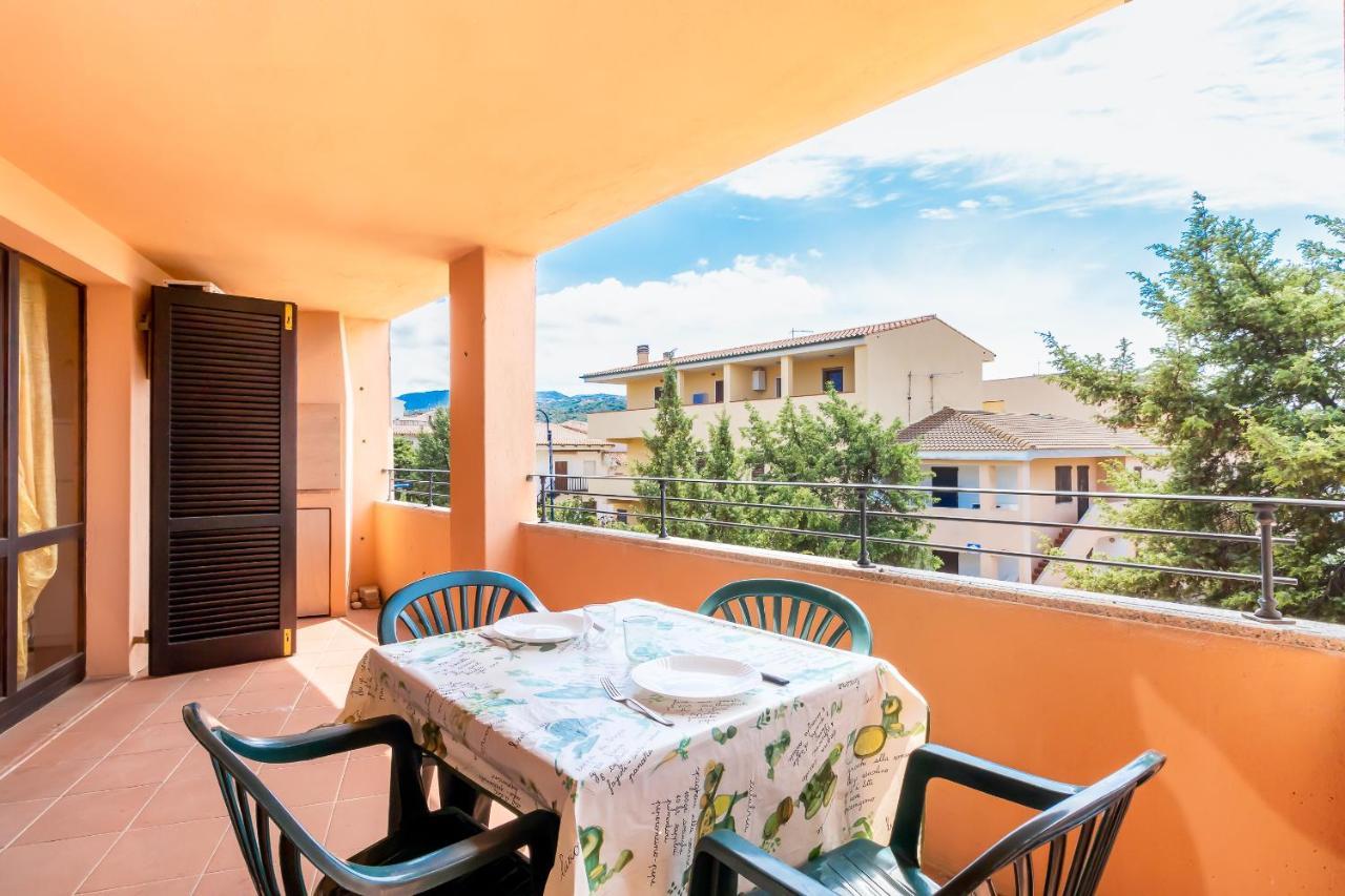 Veranda Borgo Isola Rossa Exteriér fotografie